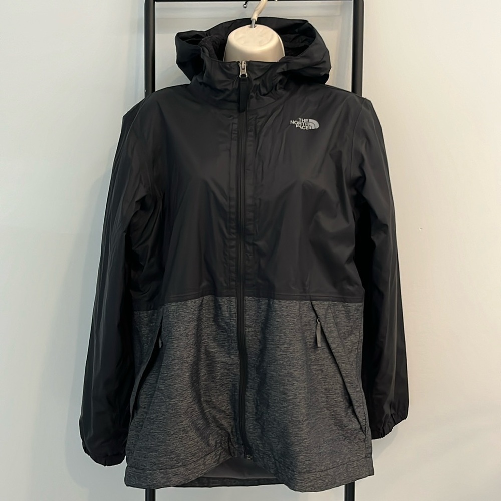 The North Face Boys Black/Gray Jacket Hoodie Warm Storm Full Zipper Size XL